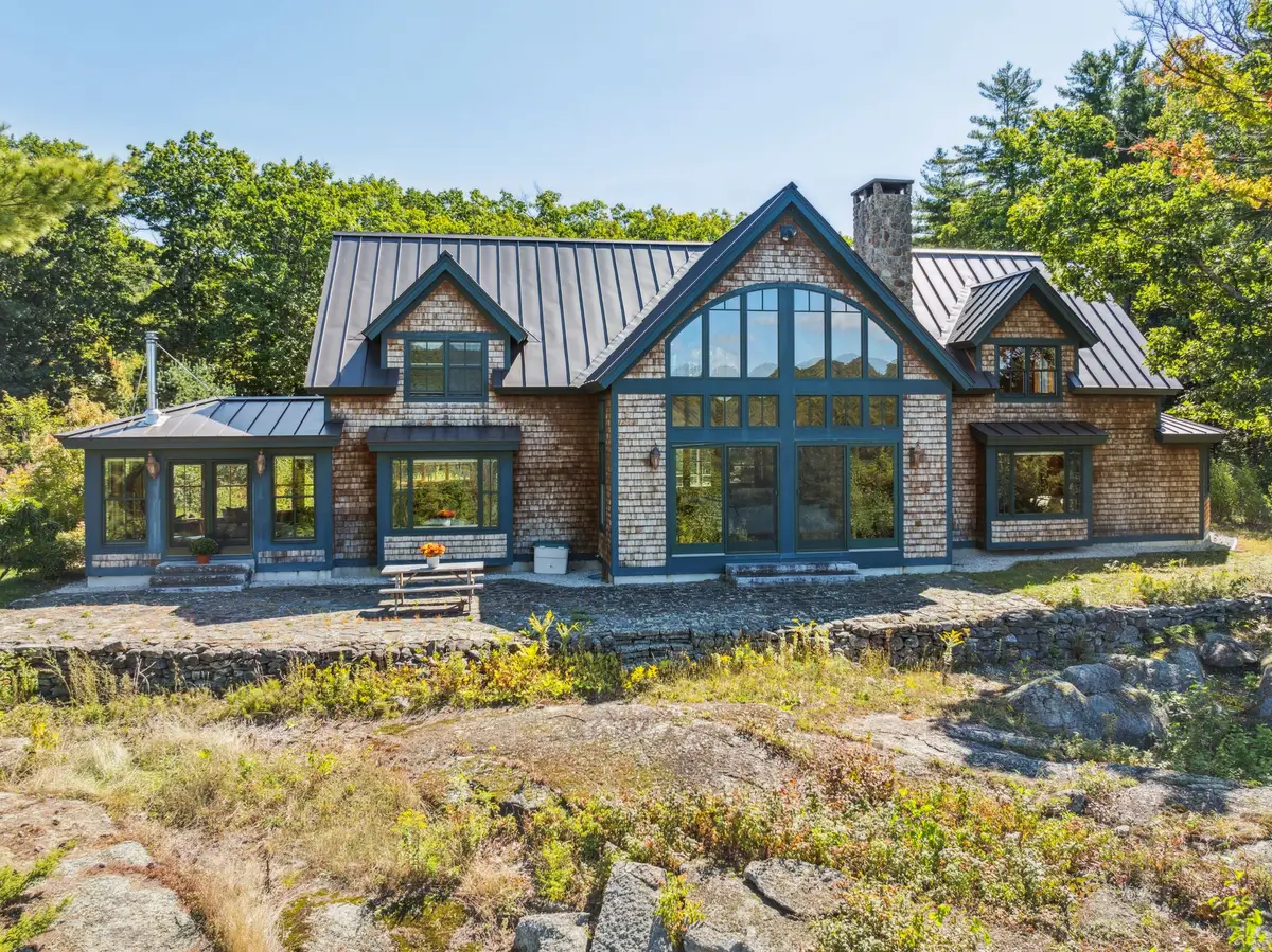 338 East Washington Road, Bradford, NH 03221 - Image #1