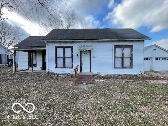 330 S East Street, Hartsville, IN 47244 - Image #1