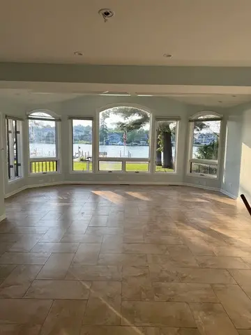 1809 N Woodlawn Park Ave, McHenry, IL 60051 - Image #2