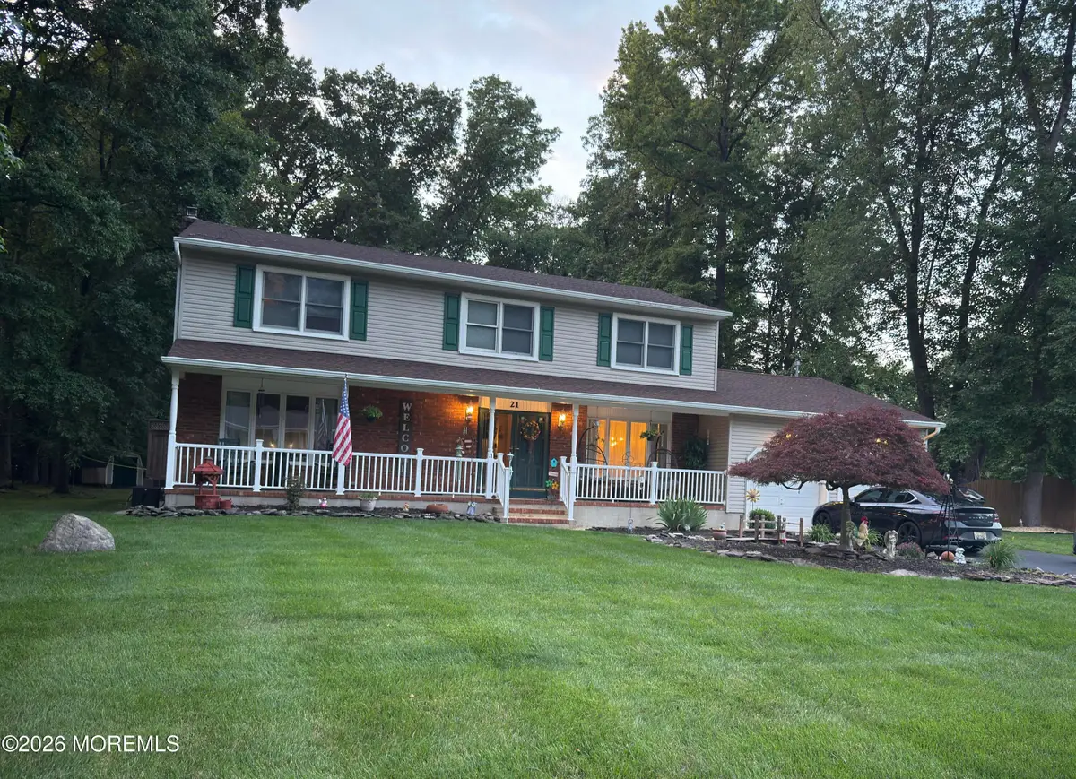 21 Howe Lane, Freehold, NJ 07728 - #1
