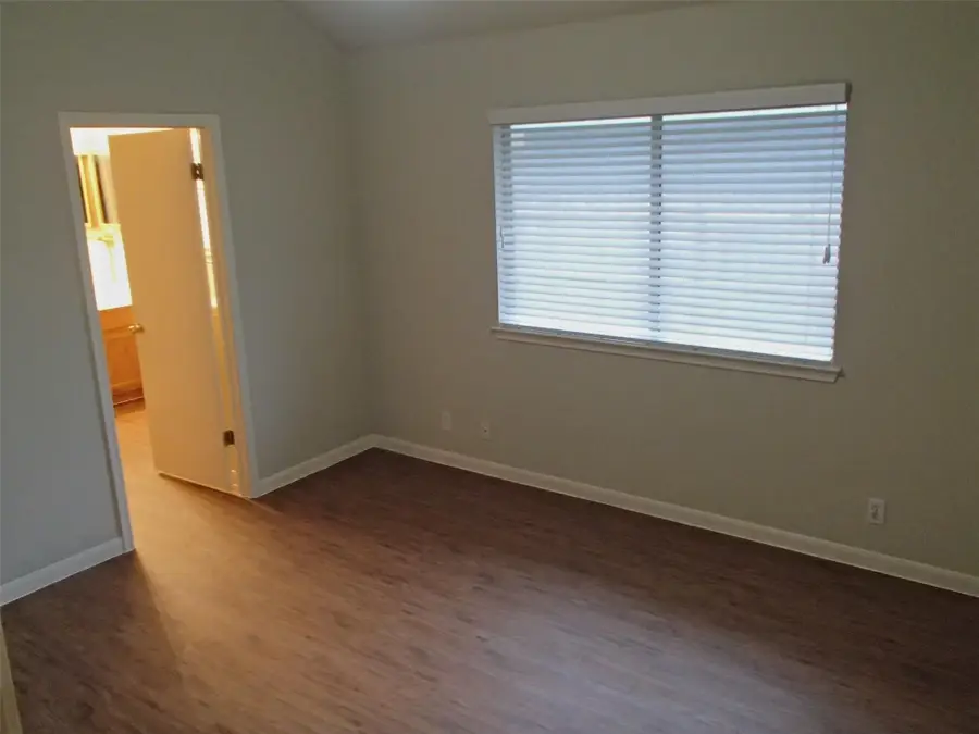 220 Juniper DR, Georgetown, TX 78626 - #2