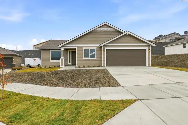 6650 W 28th Ave, Kennewick, WA 99338
