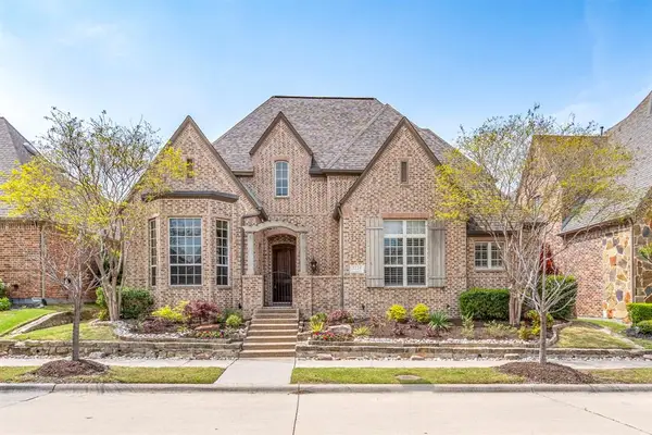 2220 Emerson Lane, Carrollton, TX 75010