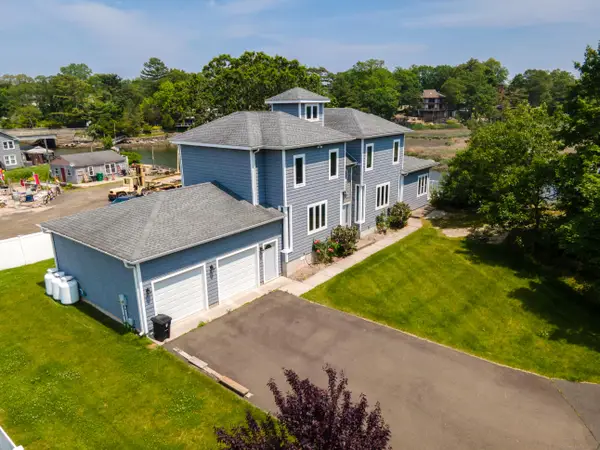 44 Brown Road, East Haven, CT 06512