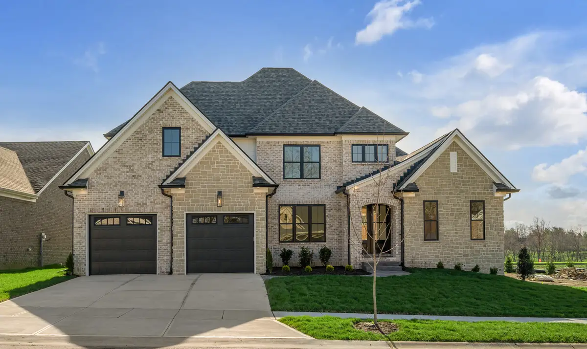 381 Weston Park, Lexington, KY 40515 - #1