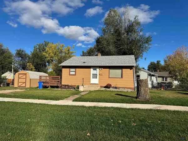 2120 Lincoln Ave, Rapid City, SD 57701-0000