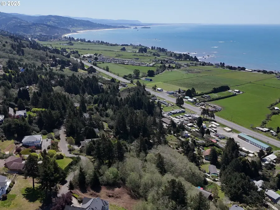 Upper Benham Ln #300, Brookings, OR 97415 - #2