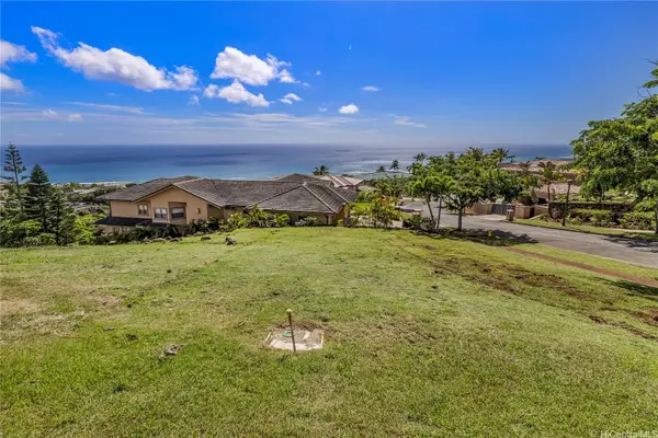 549 Moaniala Street, Honolulu, HI 96821