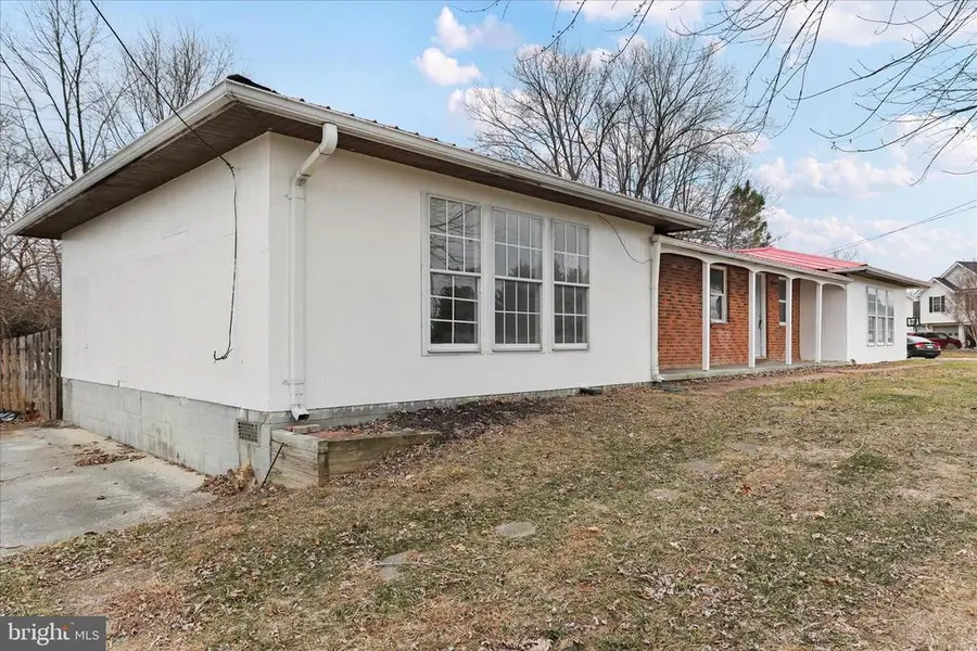 130 White Oak Rd, White Post, VA 22663 - Image #3