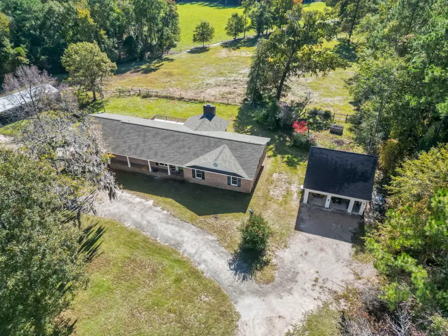 2021 Walter Rd., Galivants Ferry, SC 29544 - #2