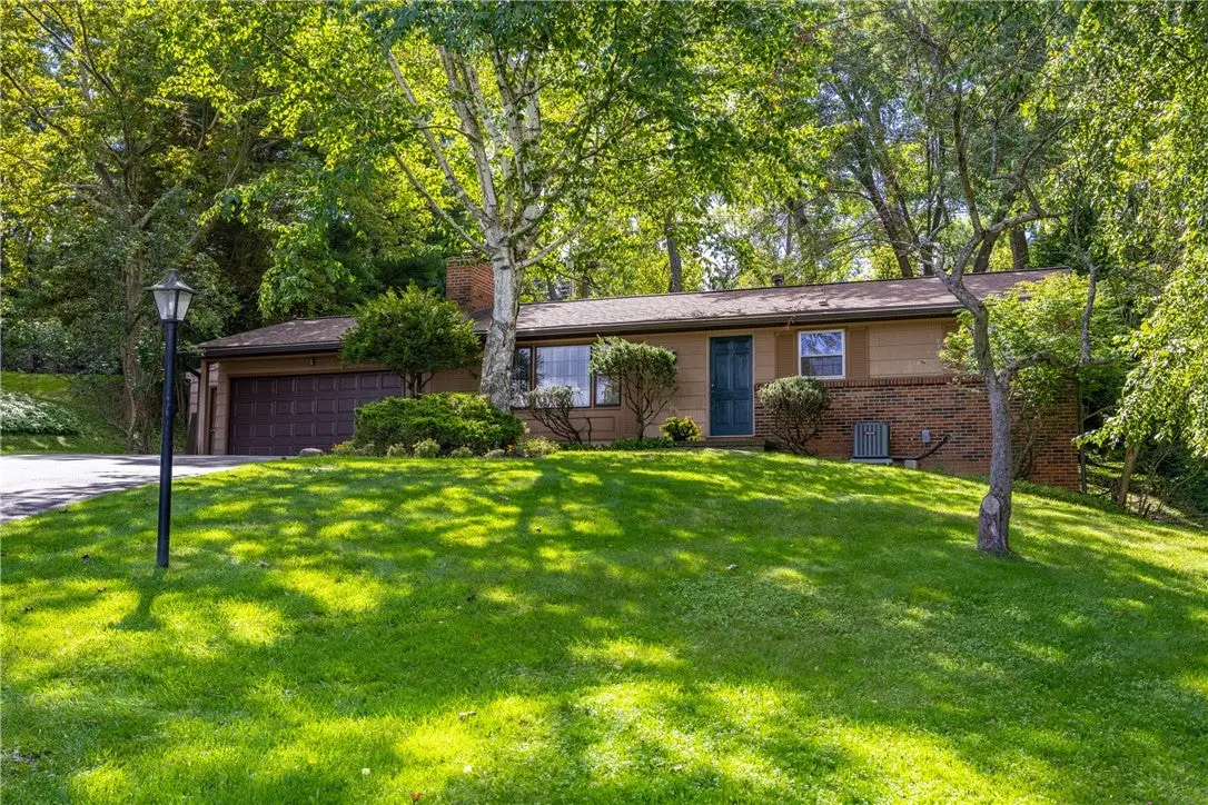 48 Kings Lacey, Fairport, NY 14450 - #1