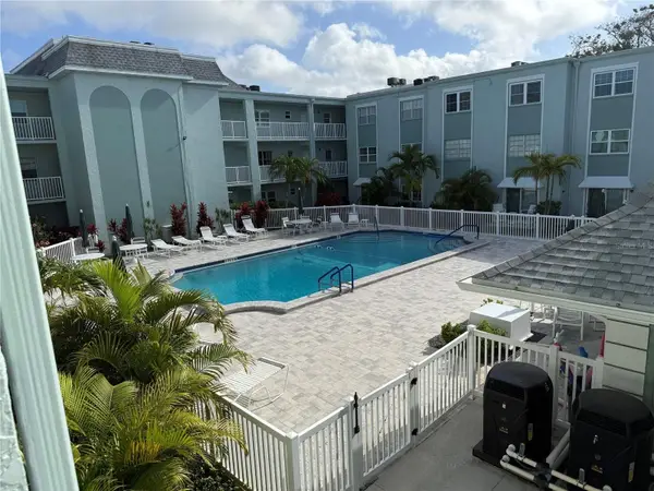 1706 BELLEAIR FOREST DRIVE #226, BELLEAIR, FL 33756