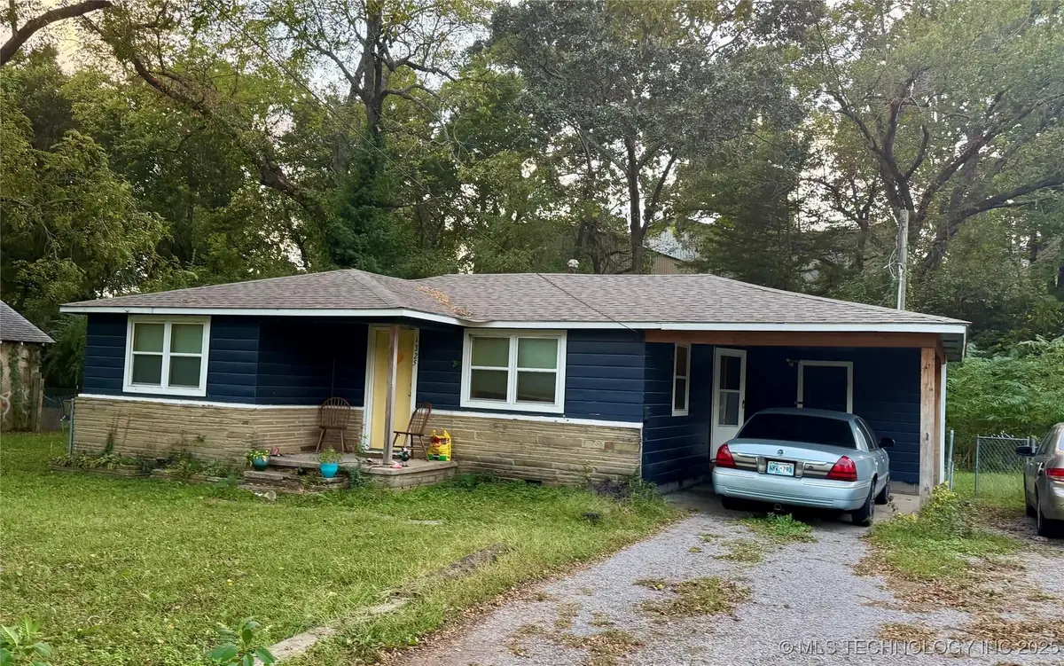 1325 N Vinita Avenue, Tahlequah, OK 74464 - #1