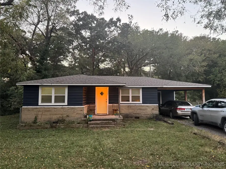 1325 N Vinita Avenue, Tahlequah, OK 74464 - #2