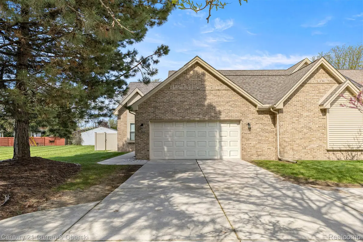 1062 Biddle Avenue, Wyandotte, MI 48192 - #1