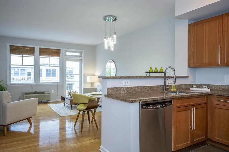 30 FREEDOM WAY #312, Jersey City, NJ 07305 - #2