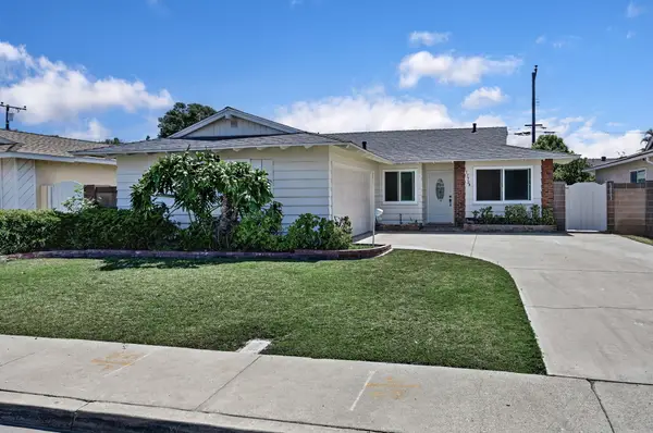 17524 Thornlake Ave, Artesia, CA 90701