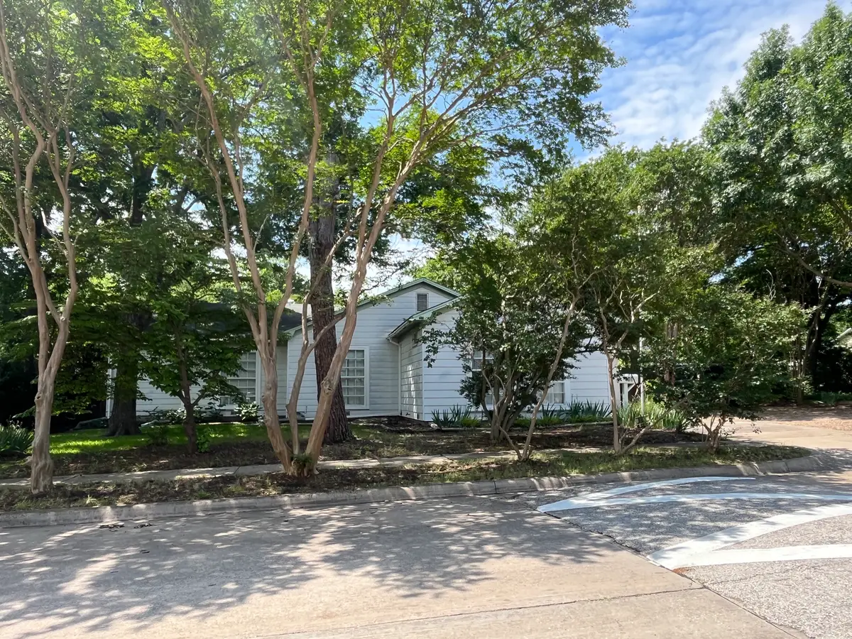 400 Edgefield Drive, Garland, TX 75040 - #1