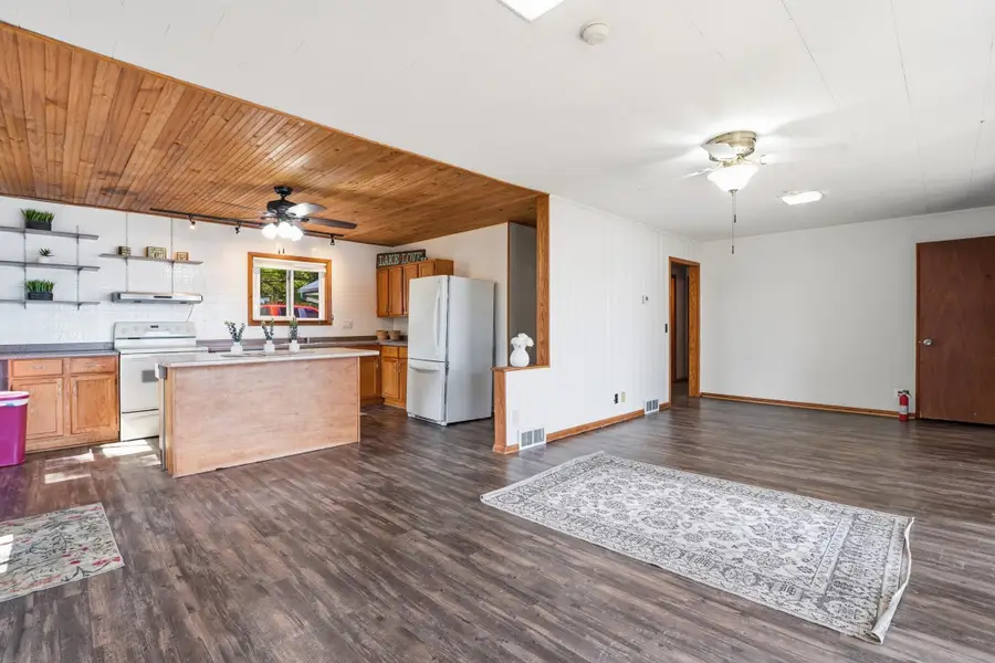 40 Bayer Lane, Wisconsin Dells, WI 53965 - #3