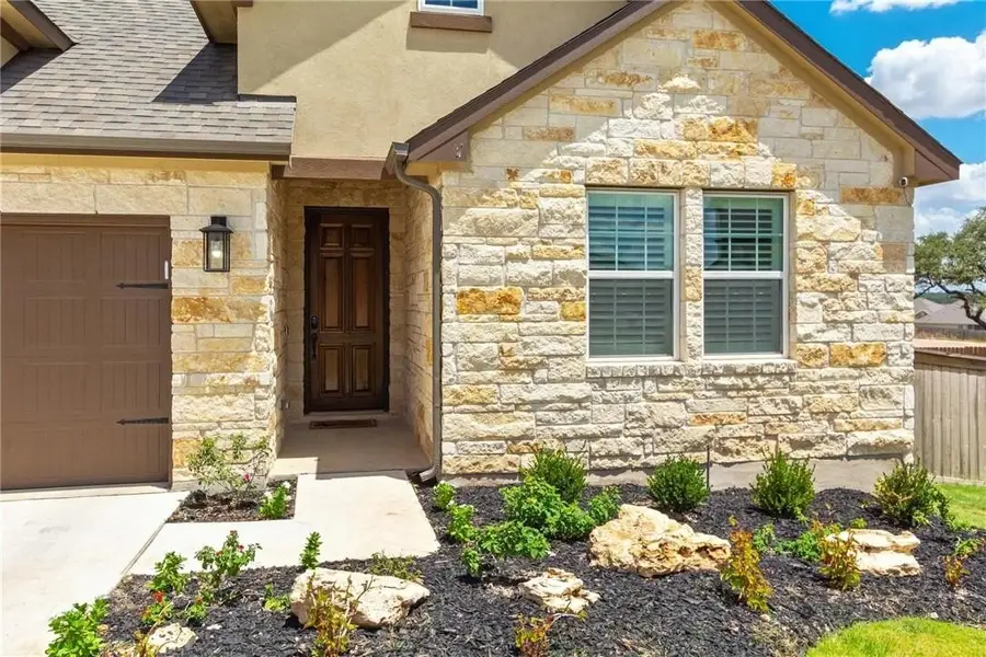 701 Pinnacle View DR, Georgetown, TX 78628 - Image #3