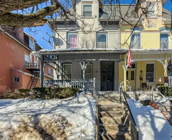 419 Woodward St #3rd Floor, Reading, PA 19601