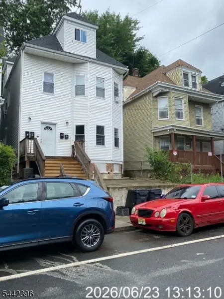 171 Seymour Ave , 3, Newark City, NJ 07108-1713