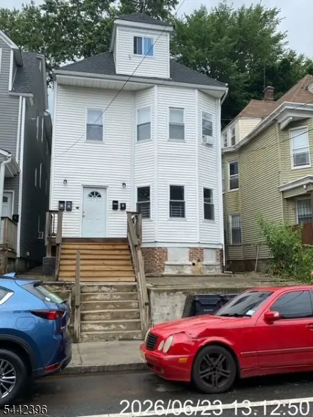 171 Seymour Ave , 3, Newark, NJ 07108-1713 - #2