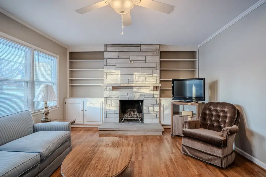 1091 Collins Lane, Frankfort, KY 40601 - Image #3