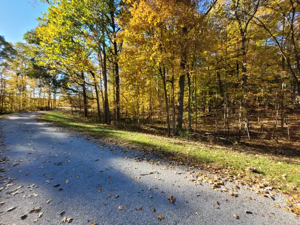 6066 Chervil Drive, West Salem, OH 44287