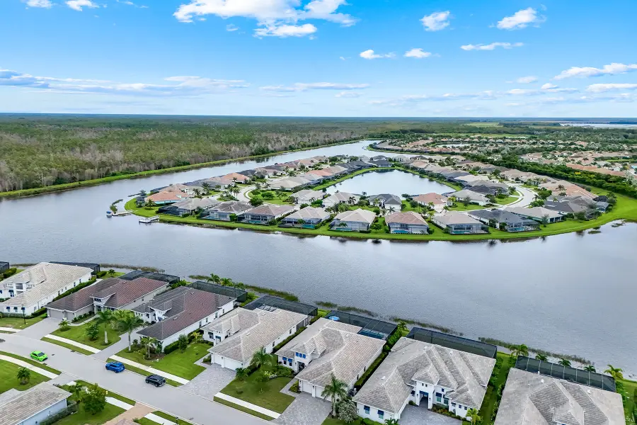 14386 Laguna Springs Lane, Naples, FL 34114 - Image #3