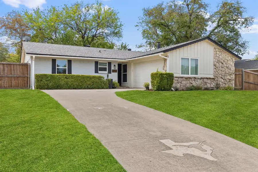 3016 Briarwood Drive, Plano, TX 75074 - #3