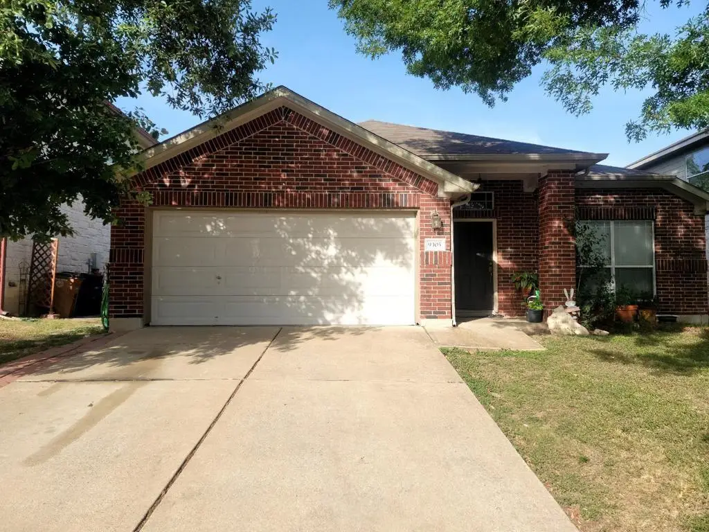 9305 Pioneer Forest Dr, Austin, TX 78744 - Image #1