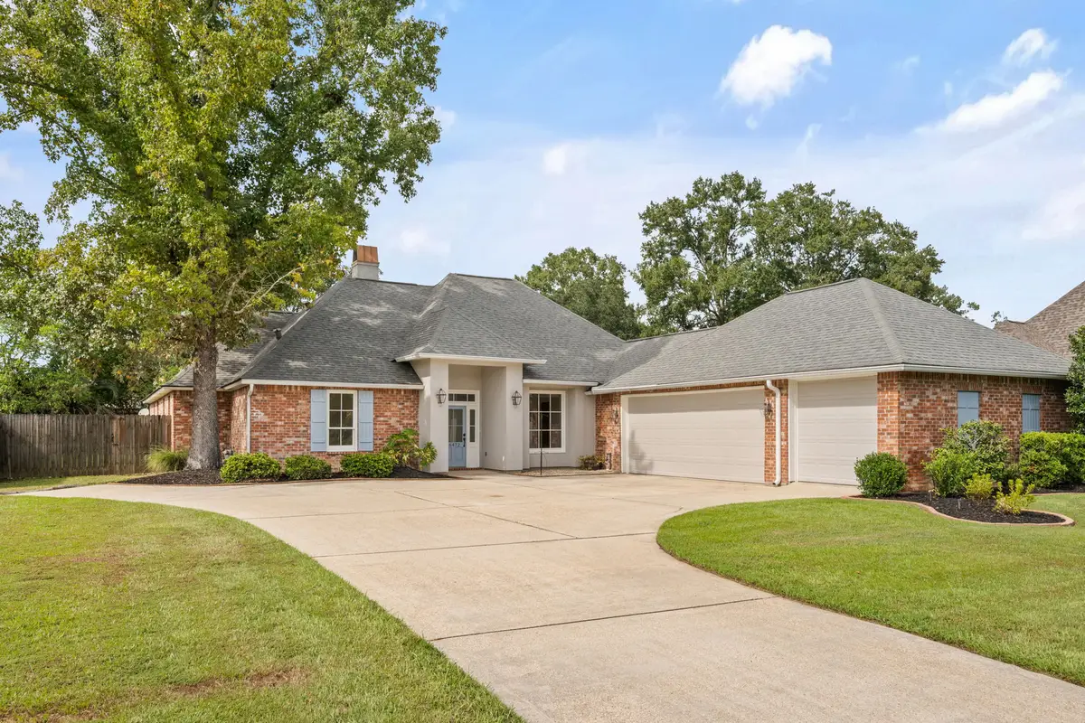 36472 S Winding Ridge Dr, Prairieville, LA 70769 - #1