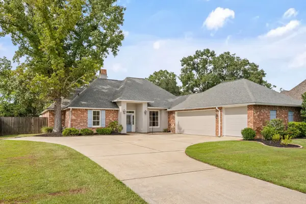 36472 S Winding Ridge Dr, Prairieville, LA 70769