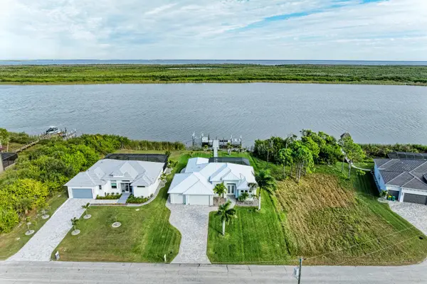 9464 St Marys Court, PORT CHARLOTTE, FL 33981