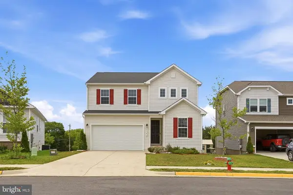 102 Curtain Fall Drive, Middletown, VA 22645