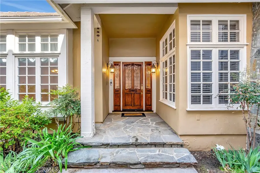 19371 Woodlands, Huntington Beach, CA 92648 - Image #2