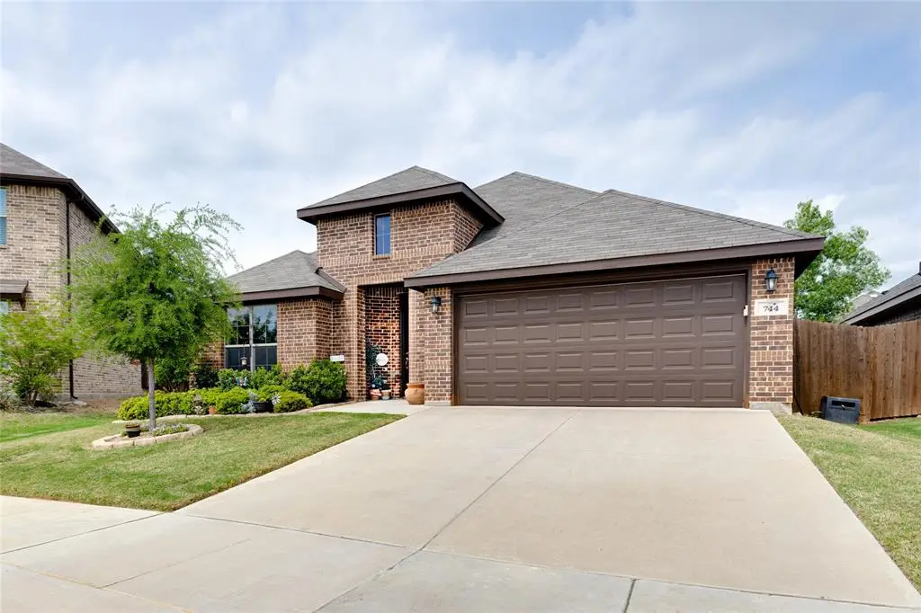 744 Sandy Chip Trail, Fort Worth, TX 76108 - #1