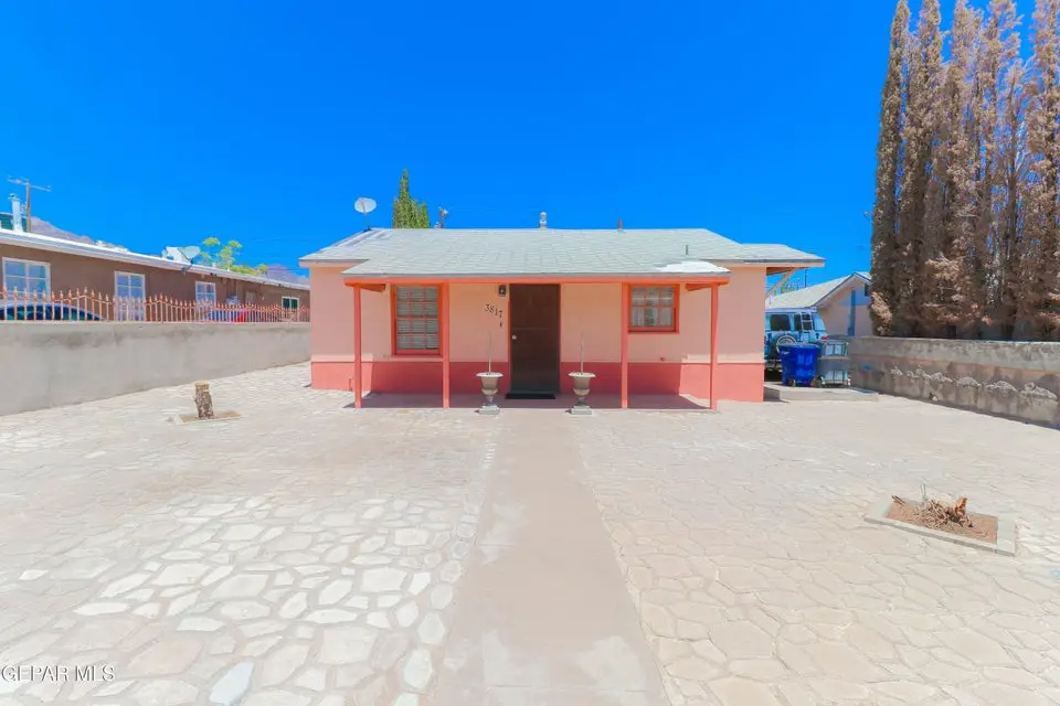 3817 Mcconnell Avenue, El Paso, TX 79904 - Image #1