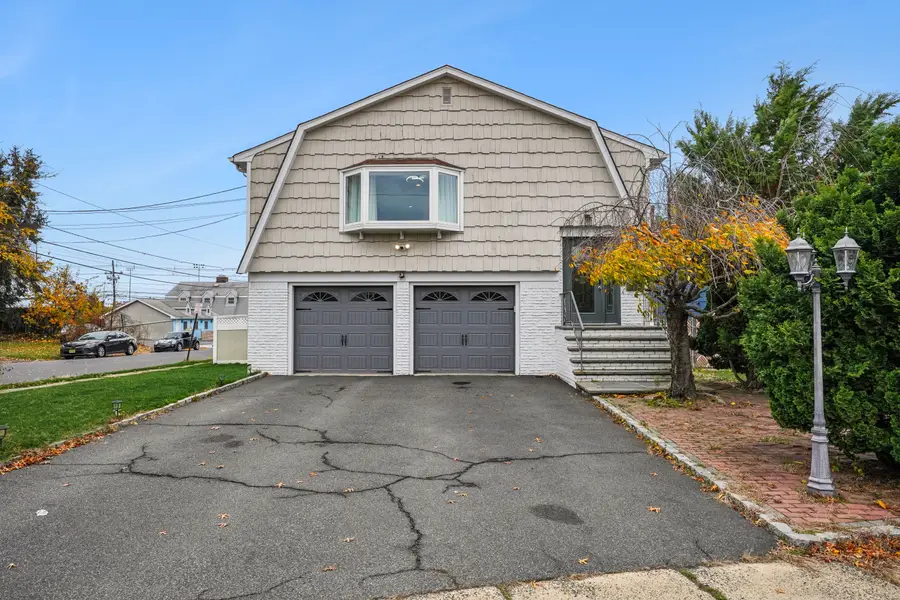 2389 Steuben St, Union, NJ 07083 - Image #2