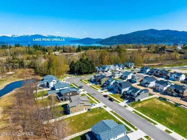 627 MOSCOW ST, Sandpoint, ID 83864