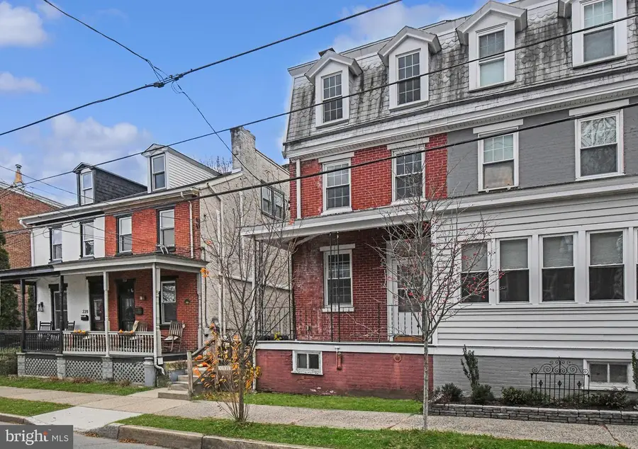 232 Morgan St, Phoenixville, PA 19460 - #2