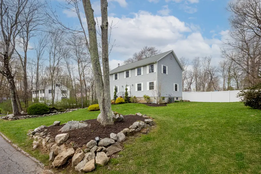 16-A Westview Trail, New Fairfield, CT 06812 - #3