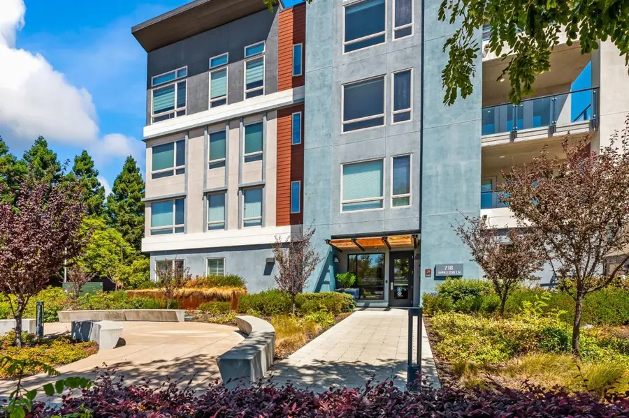 718 Eppleton Lane #303, Foster City, CA 94404 - Image #3