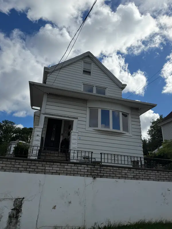 198 WESSINGTON AVE #2, GARFIELD, NJ 07026