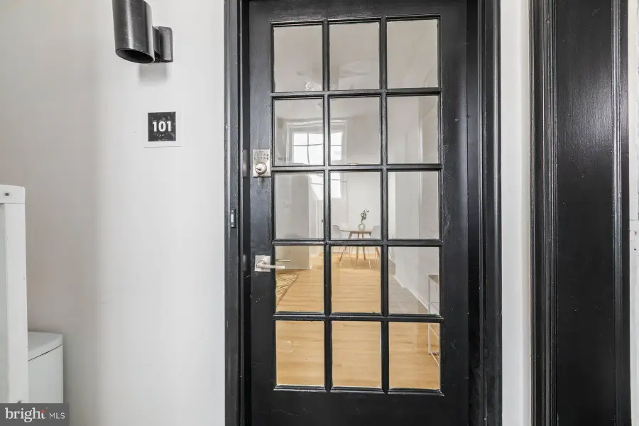 207 S Patrick Street #Unit 101, Alexandria, VA 22314 - #3