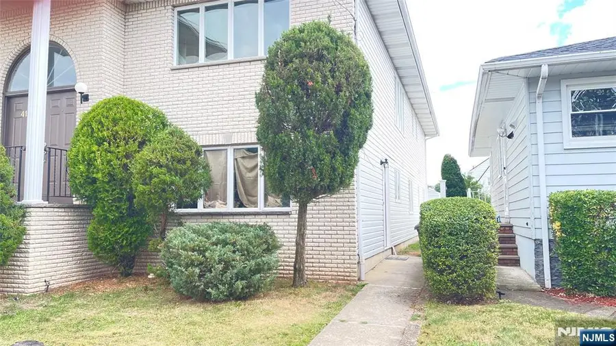 41 Hillcrest Avenue, Lodi, NJ 07644 - Image #2