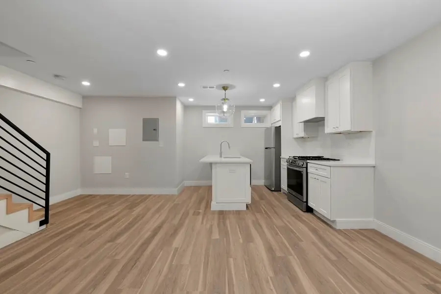 160 Webster Street , #1, Boston, MA 02128 - #3