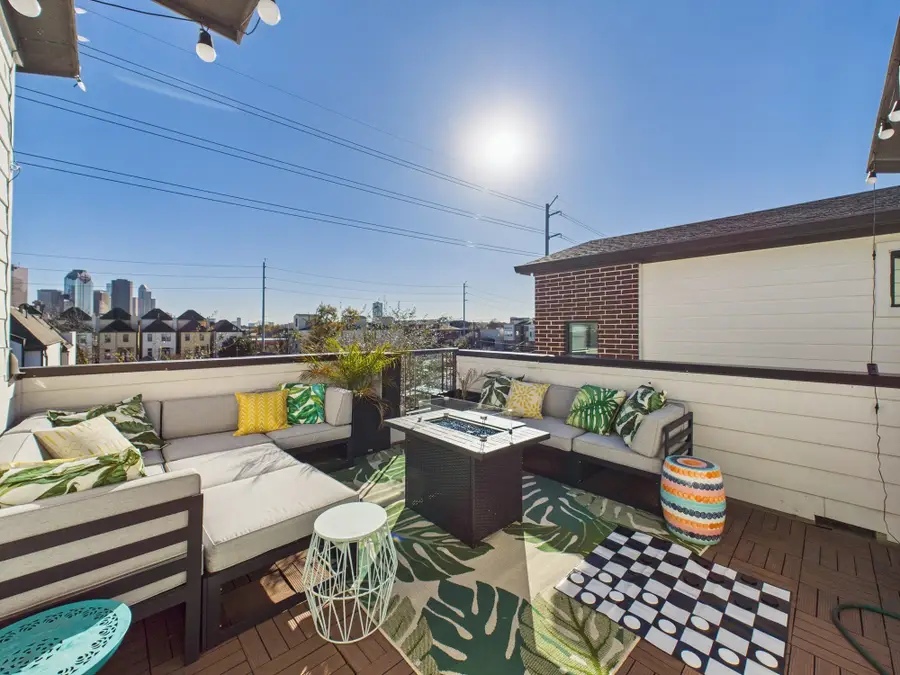 1404 Spring Street #A, Houston, TX 77007 - #2