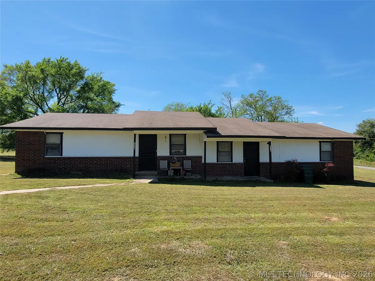 1923 N Maple Street, Sallisaw, OK 74955 - #1